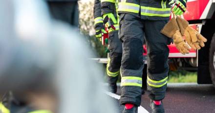 Mèze - Une habitation ravagée par les flammes sur la commune de Mèze, avenue de Villeveyrac,